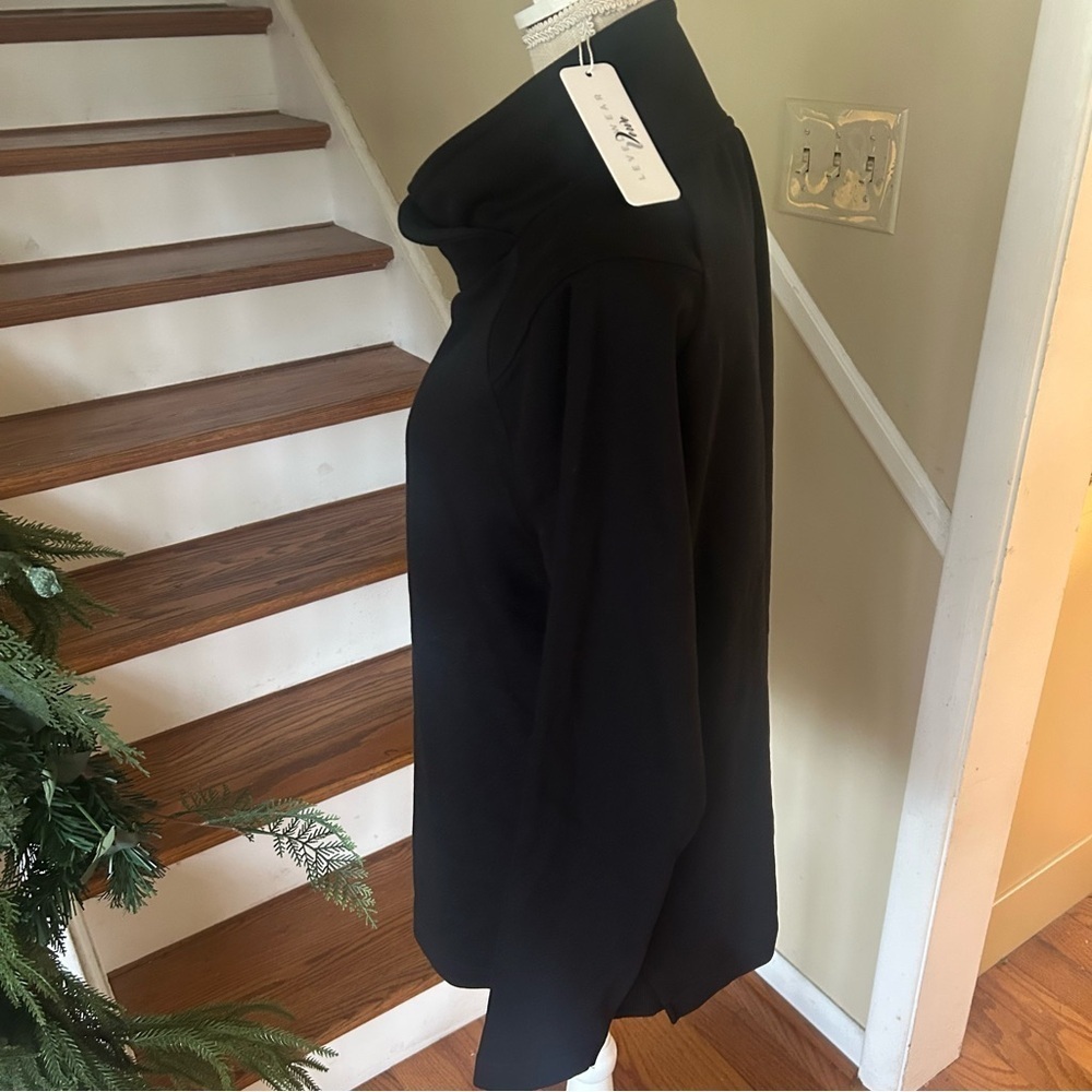 NWT Advance by Verve Black Sweatshirt Funnel Neck M Sporty Activewear Ribbed - Picture 3 of 15
